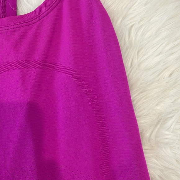 Lulu Swiftly Tech Racerback Tank Top - Picture 3 of 4